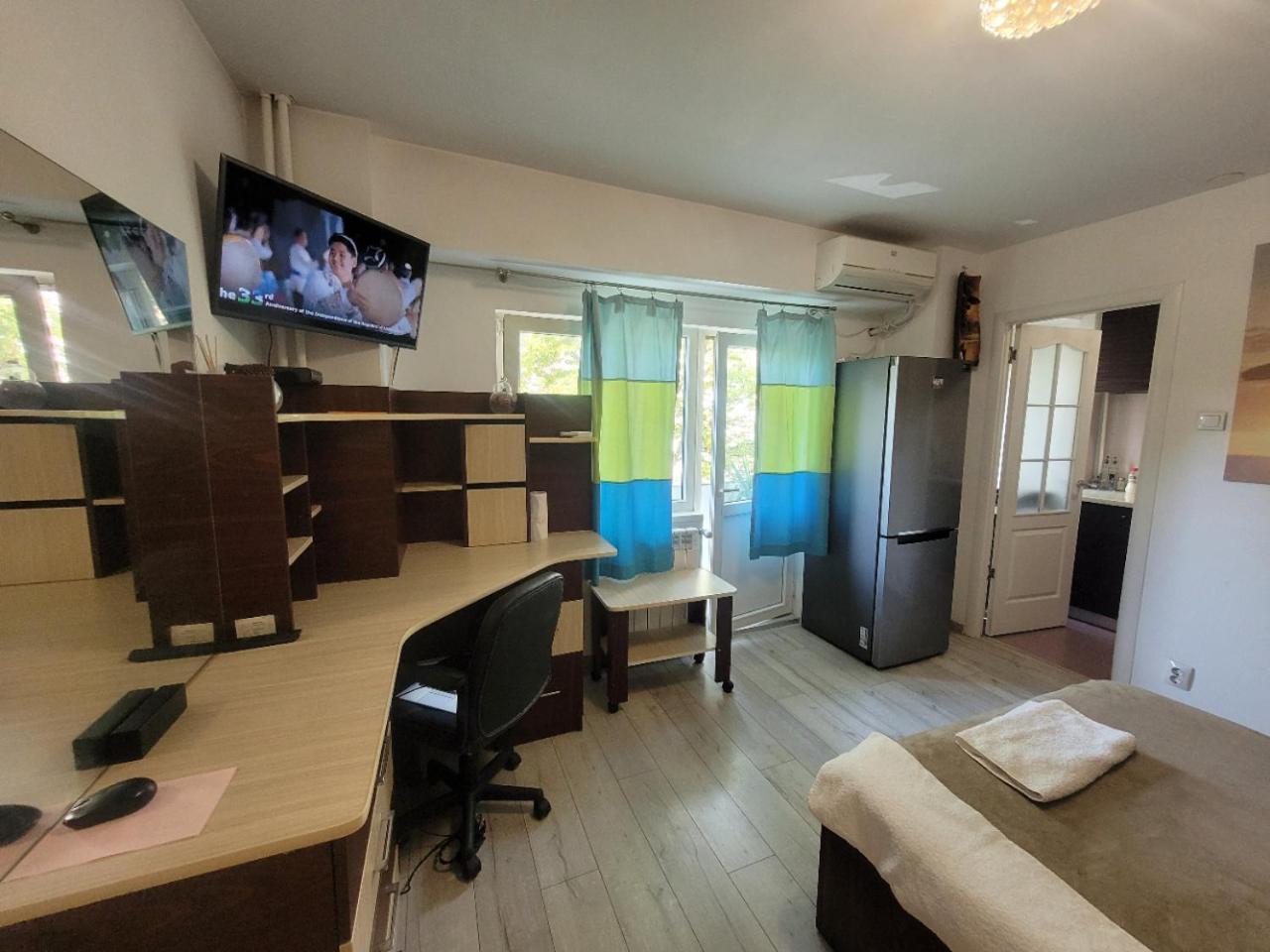 Lovely Studio.furnitured, 15min To Center Apartment *